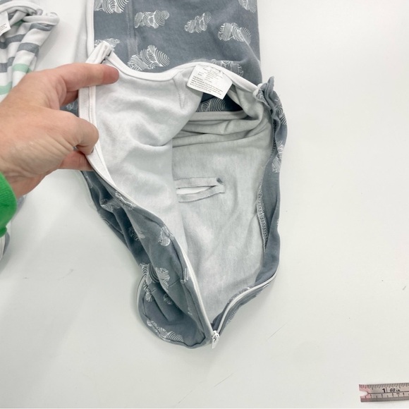 Aden + Anais Gender Neutral Swaddle Bundle (2) Soft easy baby sleep blanket 0-3‎ - Picture 9 of 15